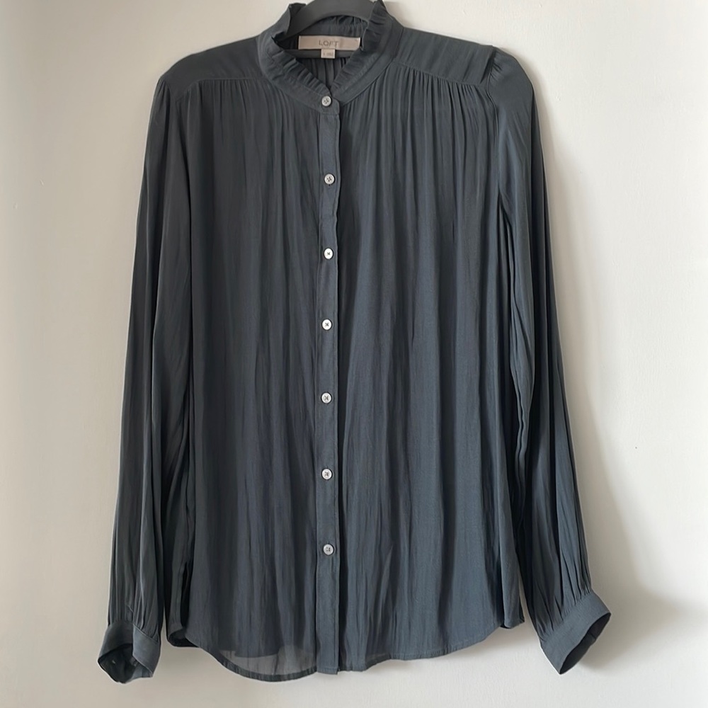 LAST DAY DEC. 10 
MOVING. CLOSE OUT. LOFT. VERY ELEGANT SHEER BLOUSE. WORN ONCE